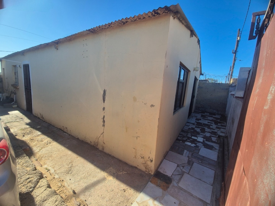 2 Bedroom Property for Sale in Soweto On Sea Eastern Cape